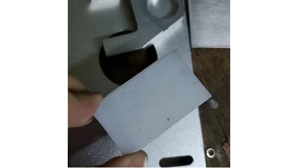 硅胶粘铝材用什么胶水粘硅胶粘金属专用胶水应用案例